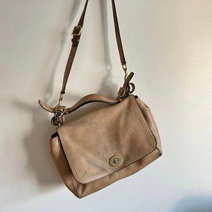 Vintage Tan Leather Coach Legacy Fold Over Shoulder Bag/Cross-Body